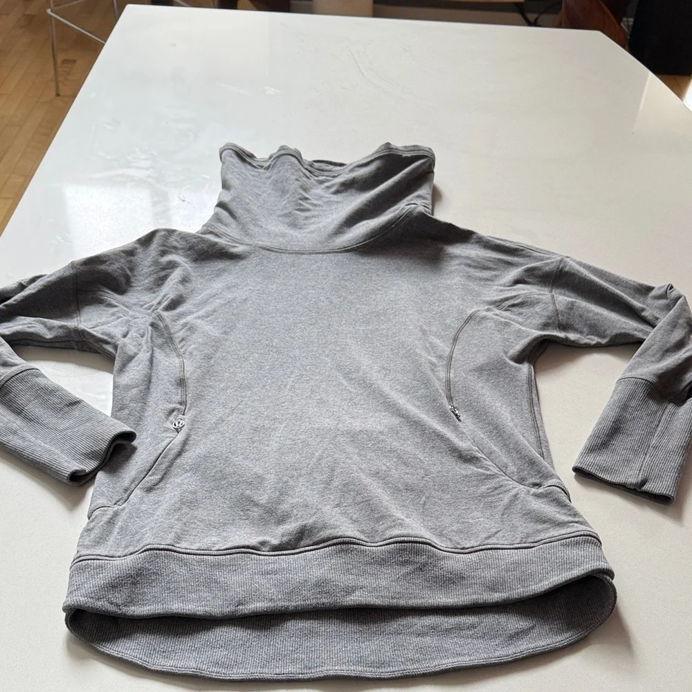 Lululemon Athletica Rest Day Cowl Neck Pullover Sweatshirt, Vintage Grey,Size 10 - Picture 10 of 13